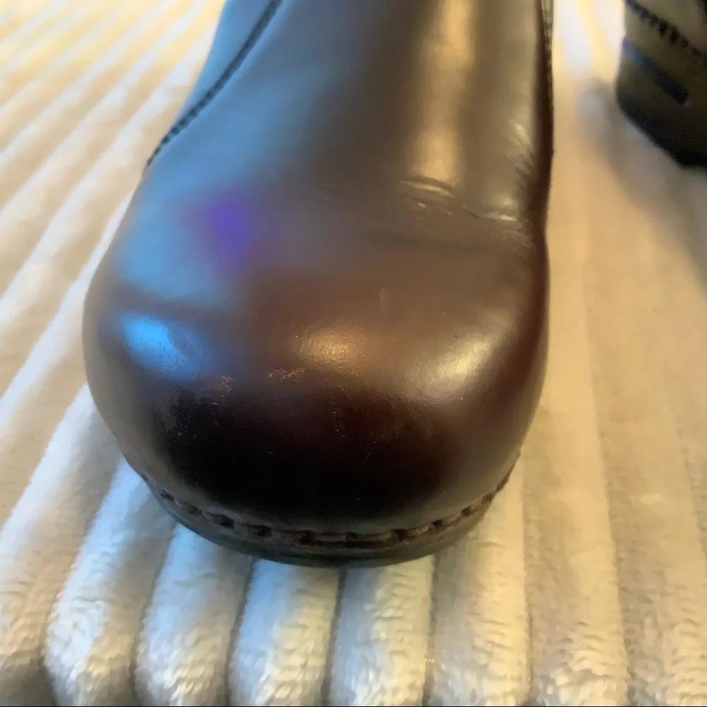 Dansko | XP Clogs - Picture 4 of 13